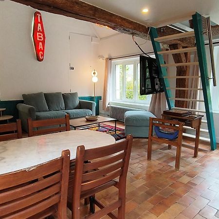 Le Grand Barrois Bed and Breakfast Crecy-la-Chapelle Buitenkant foto