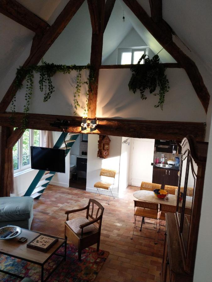 Le Grand Barrois Bed and Breakfast Crecy-la-Chapelle Buitenkant foto
