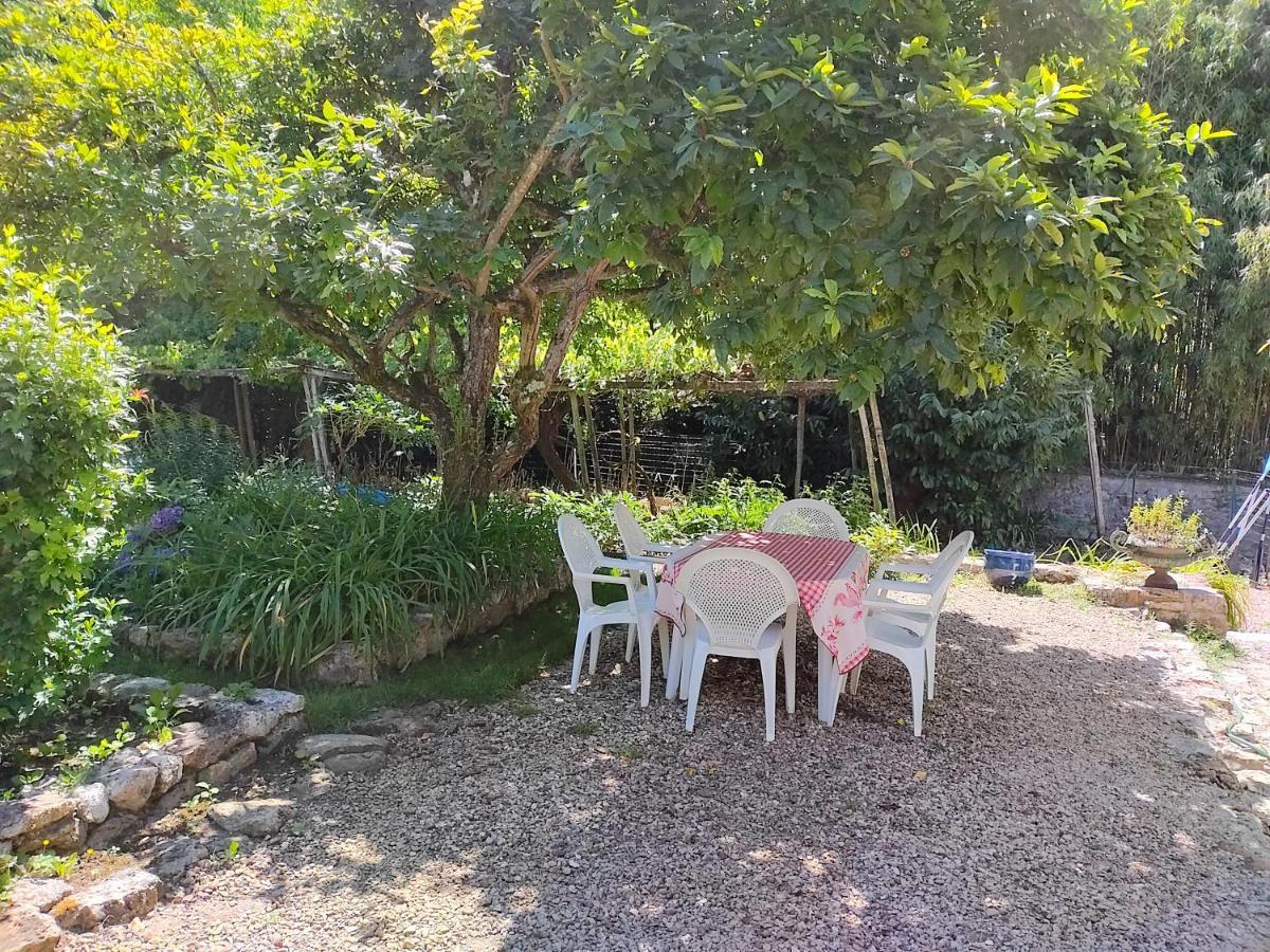 Le Grand Barrois Bed and Breakfast Crecy-la-Chapelle Buitenkant foto