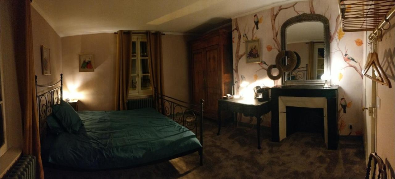 Le Grand Barrois Bed and Breakfast Crecy-la-Chapelle Buitenkant foto