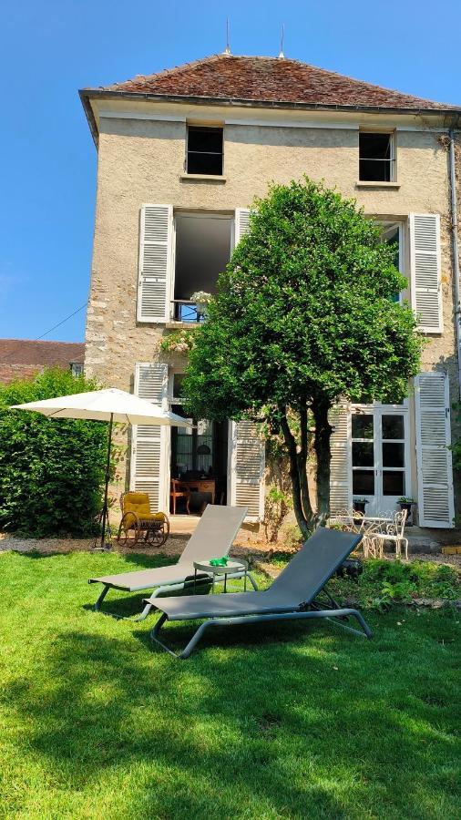 Le Grand Barrois Bed and Breakfast Crecy-la-Chapelle Buitenkant foto