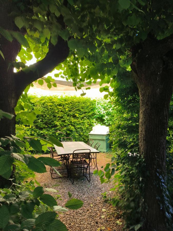 Le Grand Barrois Bed and Breakfast Crecy-la-Chapelle Buitenkant foto
